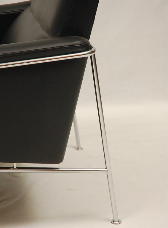 Cuir Paire de chaises « SAS » d'Arne Jacobsen