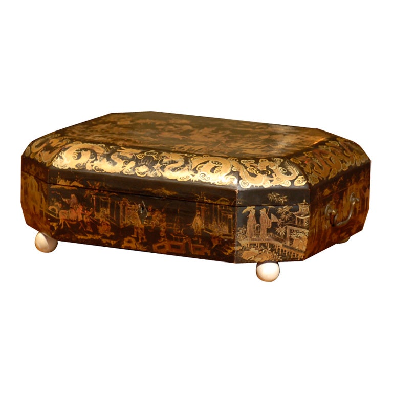 19th Century Chinoiserie Box from England, circa 1860 For Sale