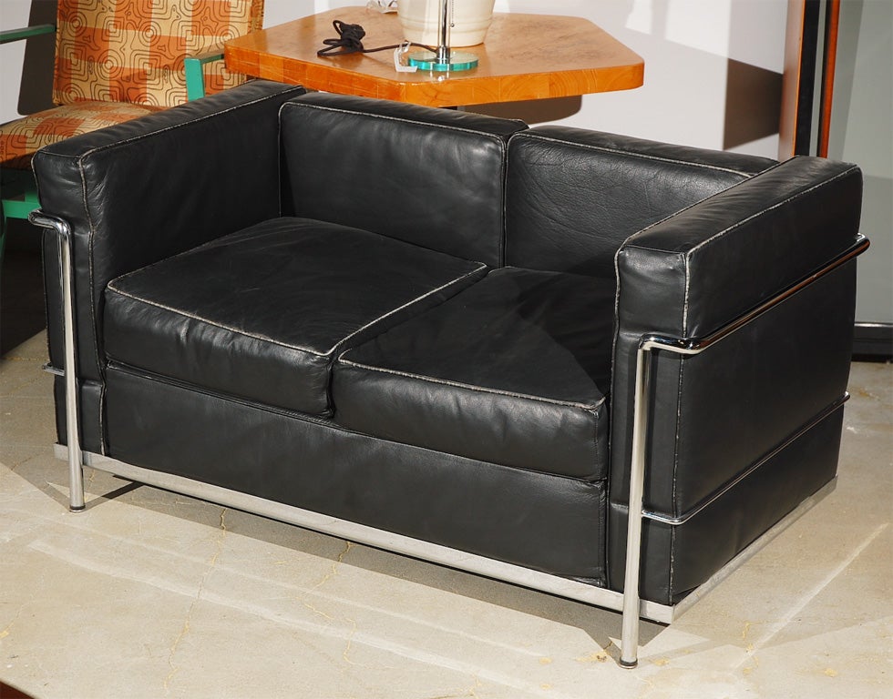 Leather Le Courbusier LC2/3 Settee