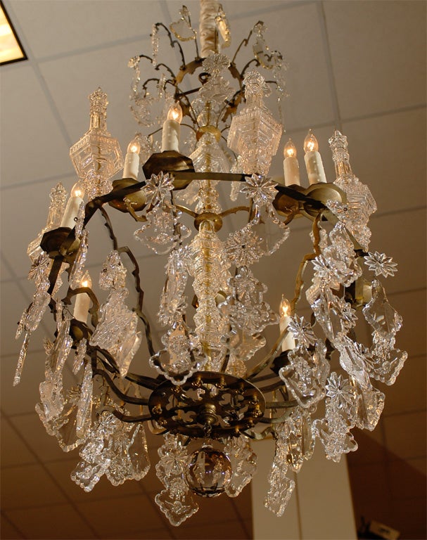 19th Century French 10-Light Crystal & Brass Chandelier For Sale 7