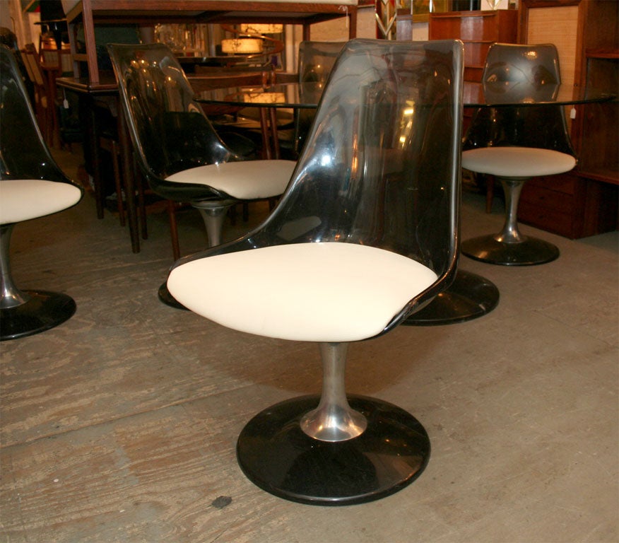 chromcraft table and chairs