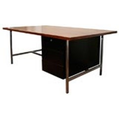 Classic Florence Knoll Desk with Solid Walnut Top 6