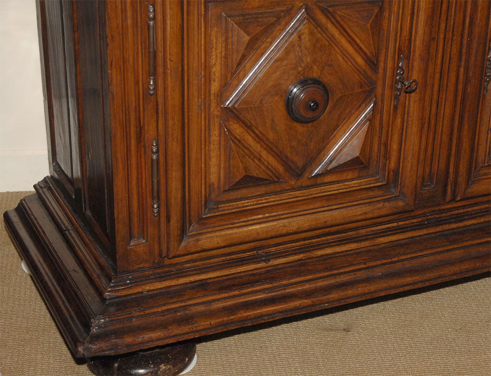 18th Century and Earlier Bold Louis XIV Buffet du Corps