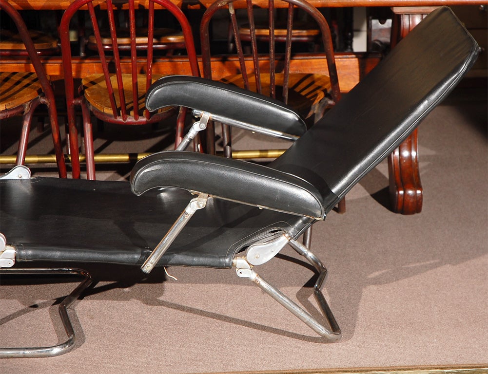 American 1940s Chrome and Black Adjustable Lounge Chair For Sale
