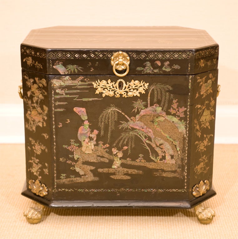 Chinoiserie Lacquer Box