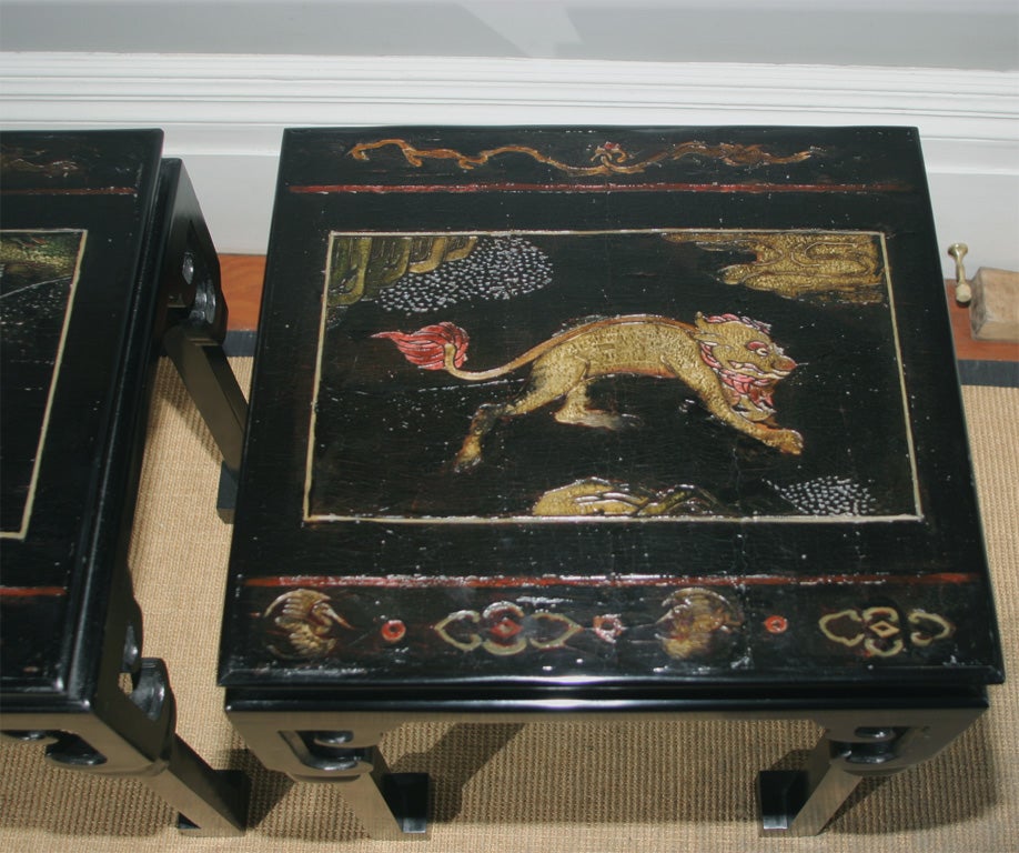 Chinese Export Fine Pair of Custom Made Chinoiserie Black Lacquer Low Tables For Sale