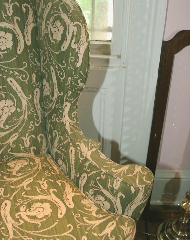 18th Century Queen Anne Carved Walnut Wing Chair. English, circa 1710 For Sale