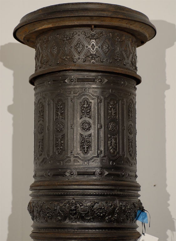 Antique Iron Stove In Good Condition In Atlanta, GA