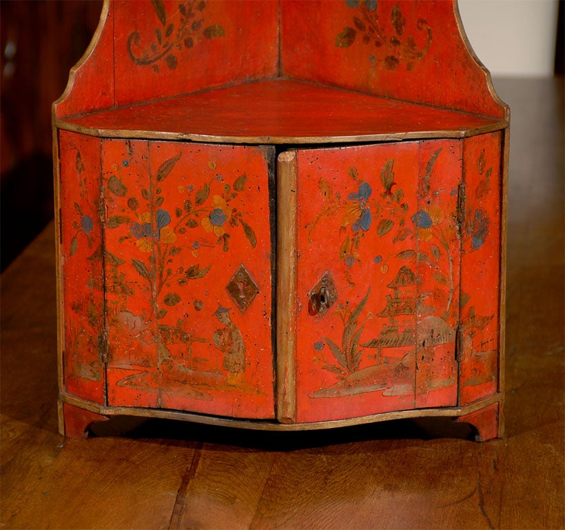 French 18th Century Louis XV Chinoiserie Corner Cabinet, circa 1780 For Sale