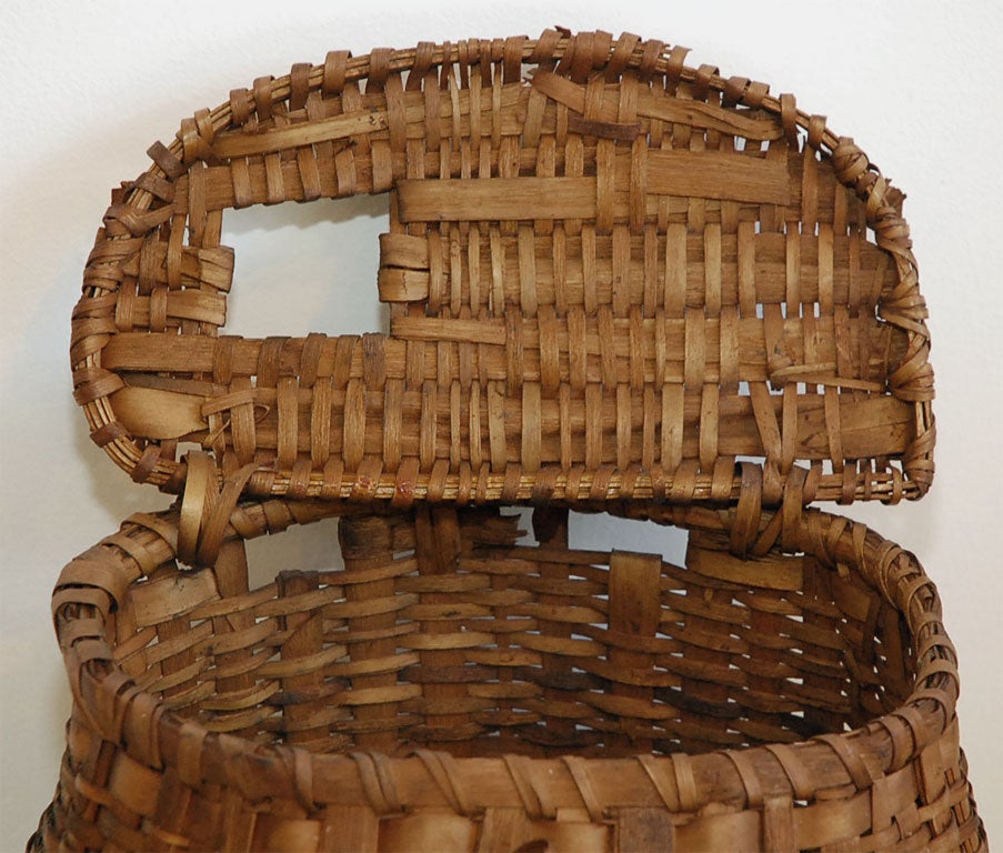 19THC EARLY AND RARE FISHING CREOL BASKET 3