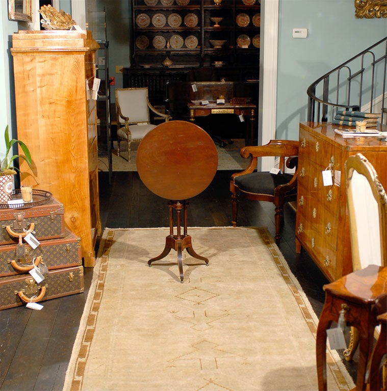 19th Century English Regency Tilt-Top Table