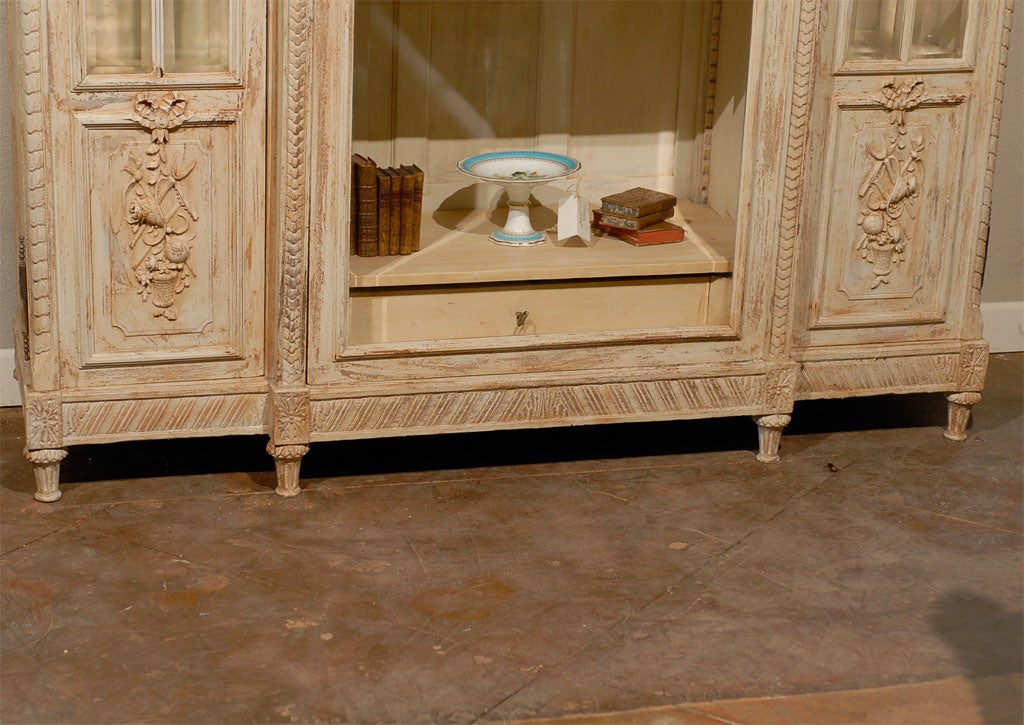 French Louis XVI Bedroom Armoire Circa 1890 In Excellent Condition In Atlanta, GA