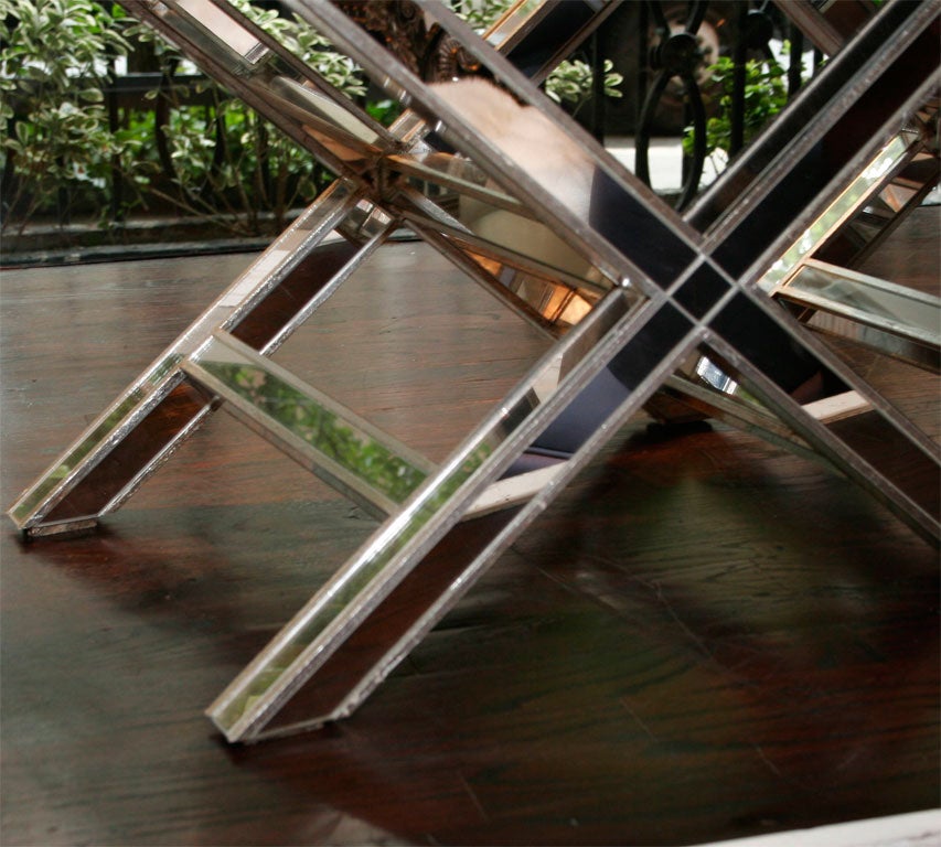 Panca X-Band tripla con finiture in argento e specchio In condizioni Nuovo in vendita a New York, NY