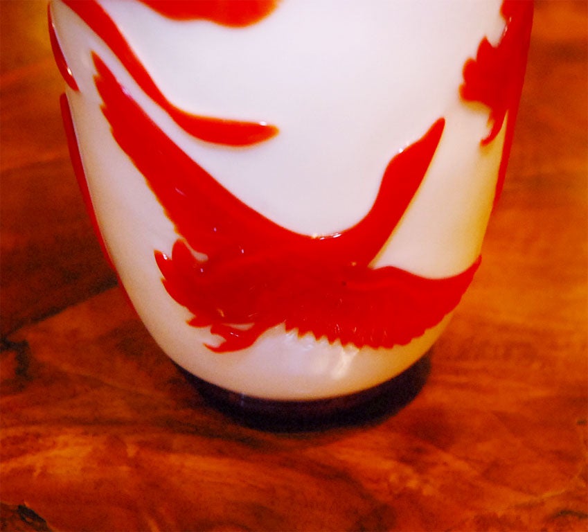 Red & White Peking Glass Vase 3