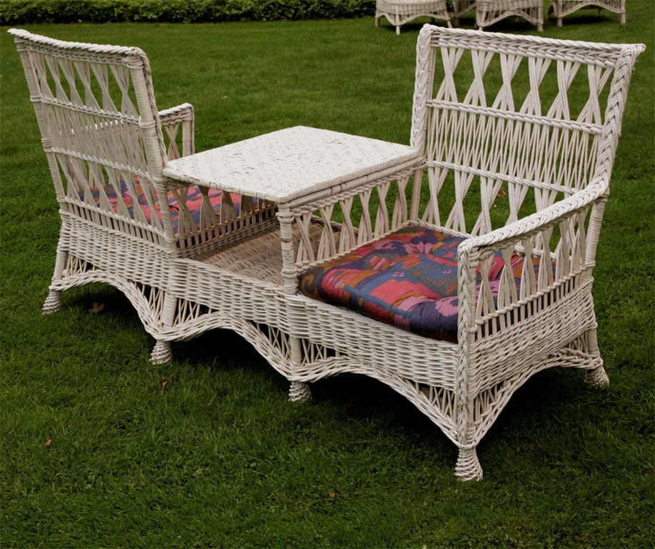 20th Century BAR HARBOR WICKER TETE-E-TETE