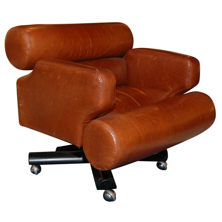 Italian Leather Swivel Chair by Joe Colombo at 1stdibs