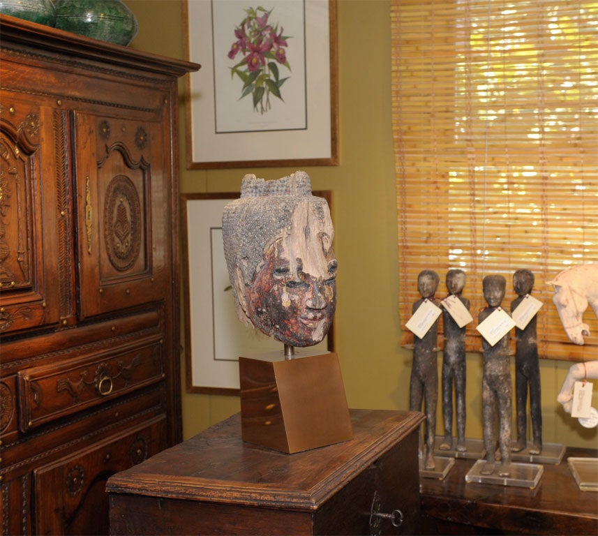 Burmese Eroded Teak Lacquered Buddha Head (ref# A01960/S)