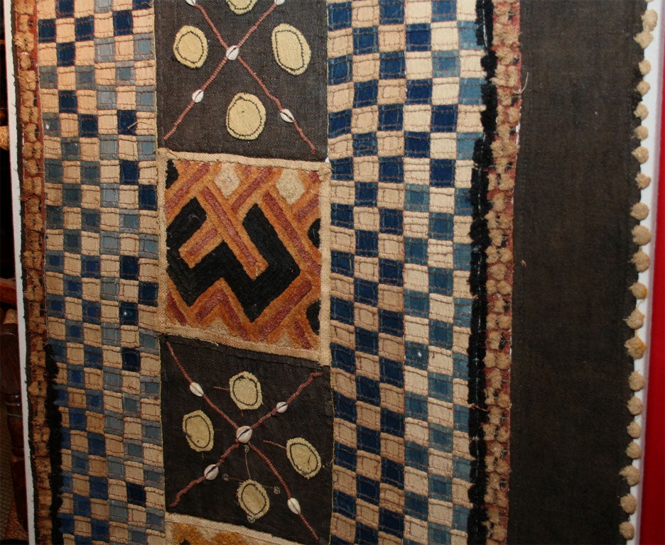 A Kuba Dance Cloth Textile Wall Hanging In Good Condition In Greenwich, CT