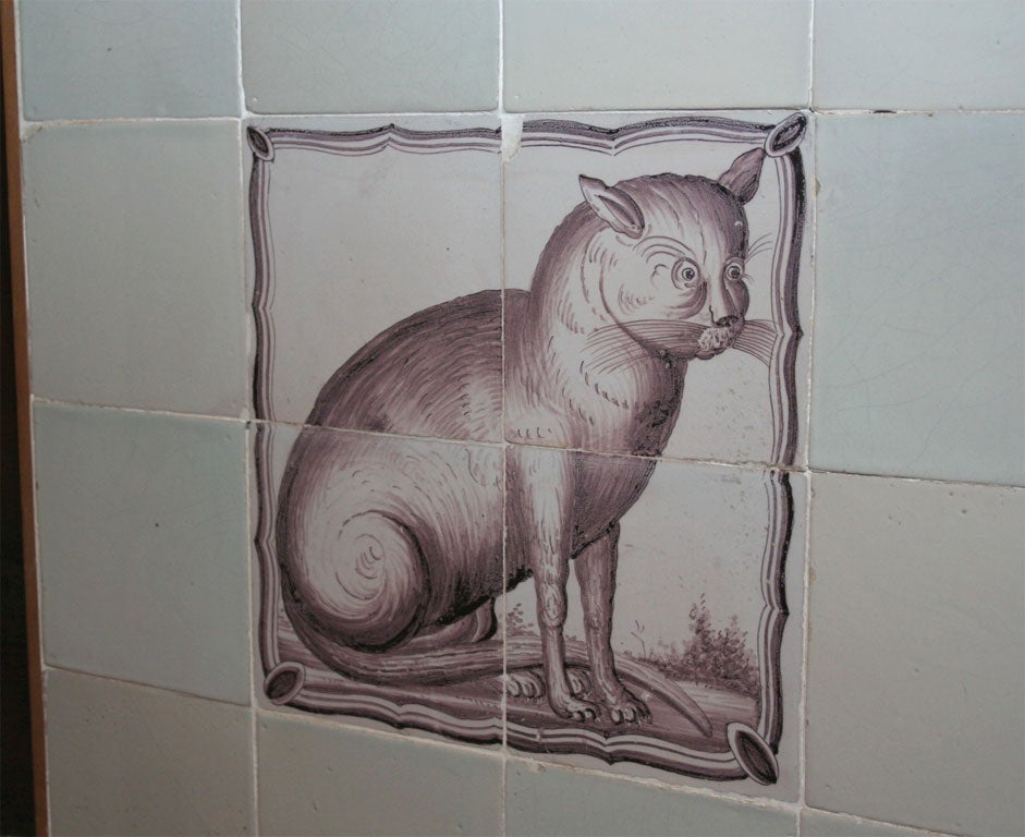 18th C Delft Tile Cat In Good Condition For Sale In Greenwich, CT