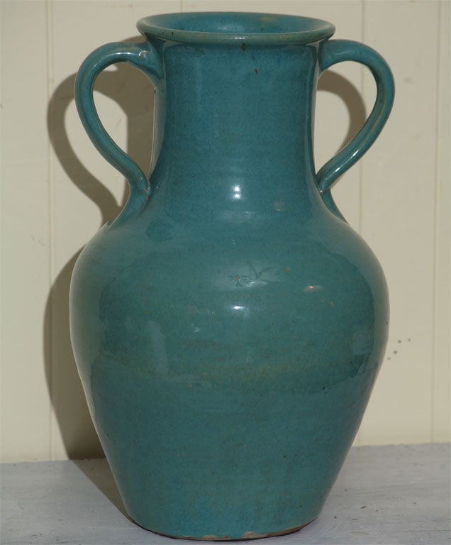 A ENGLISH GREEN POTTERY VASE SIGNED BY PICKFULL 4
