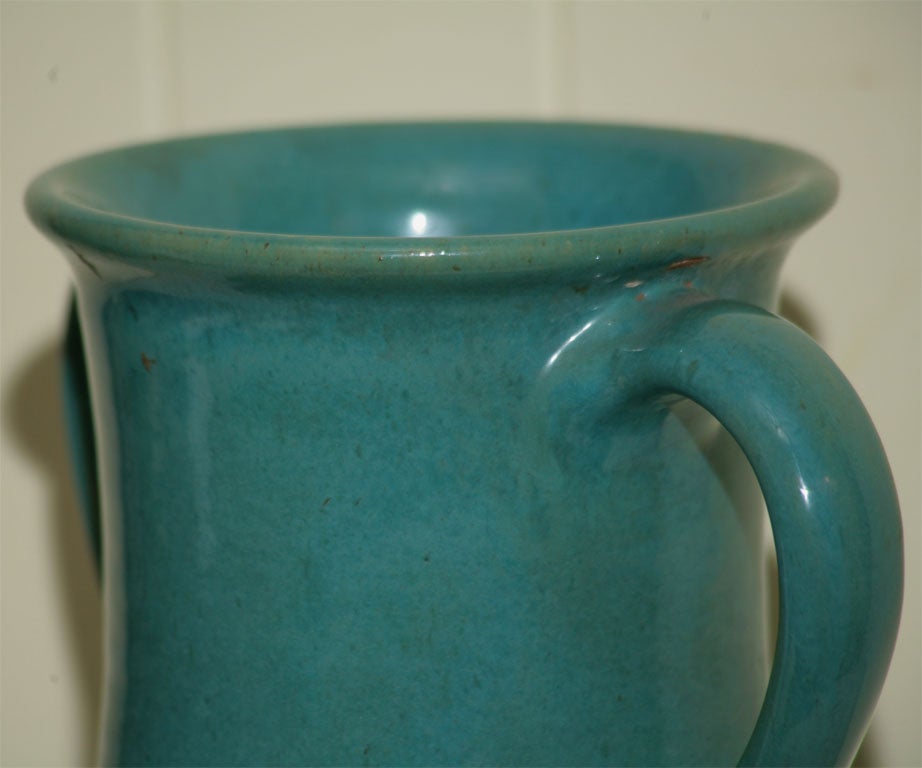 A ENGLISH GREEN POTTERY VASE SIGNED BY PICKFULL 3