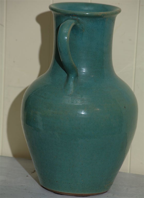 A ENGLISH GREEN POTTERY VASE SIGNED BY PICKFULL 2