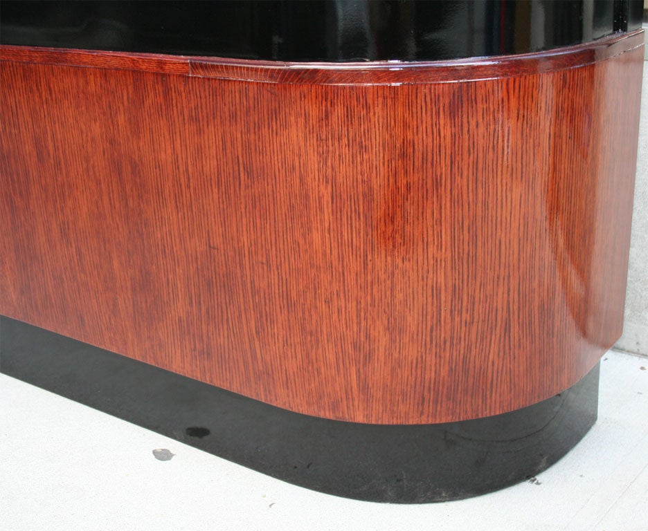 20th Century Streamline Walnut & Black Lacquer Dry Bar in the Style of Deskey