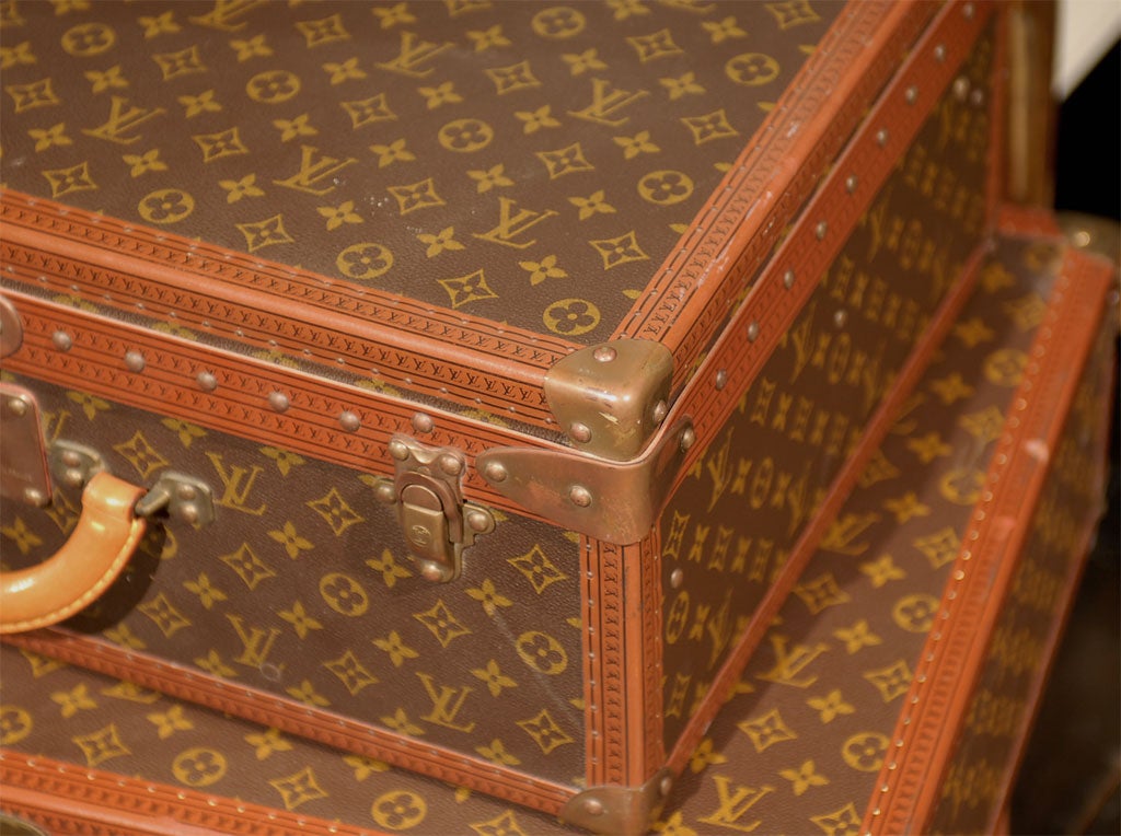 French Set of three Louis Vuitton Suitcases For Sale