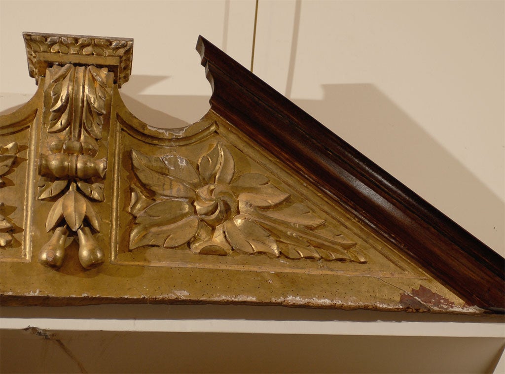 Anglais Grand parchemin anglais en bois doré, vers 1840 en vente