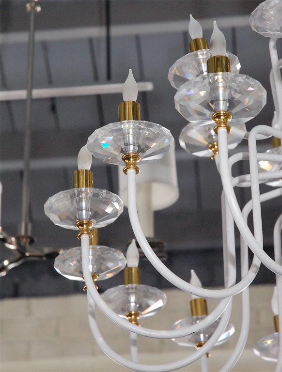 Mid-Century Modern MId-Century White Painted and Brass Chandelier For Sale