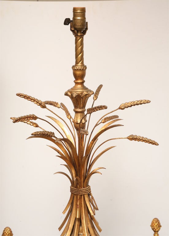 Elegant Gilt Wood and Tole Wheat Sheaf Lamp 3