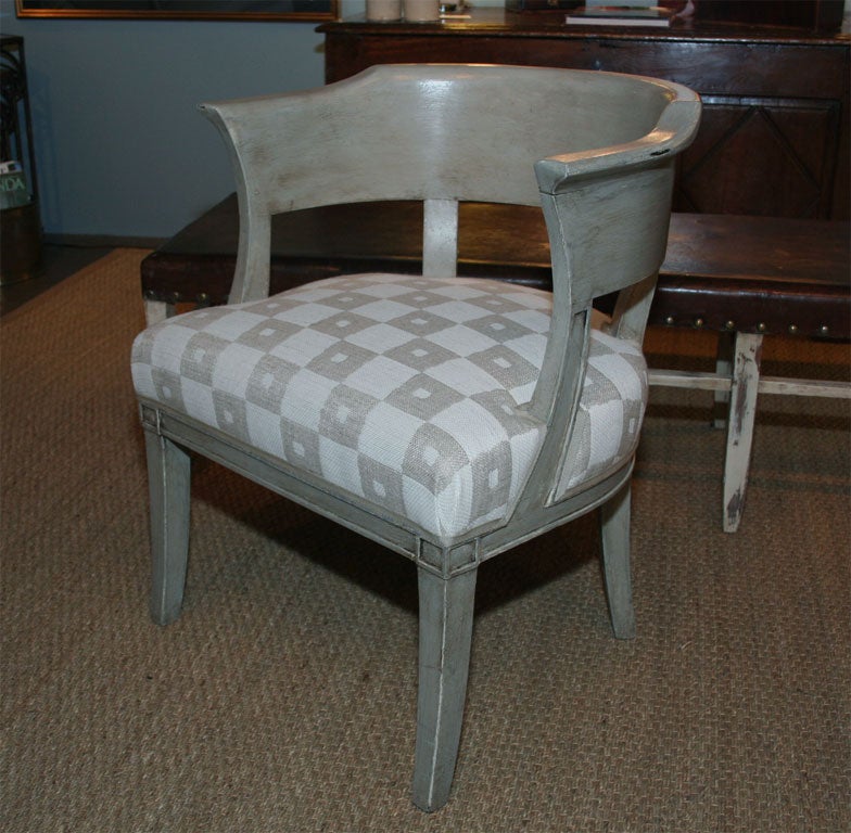 Pair of French Armchairs In Good Condition For Sale In New York, NY