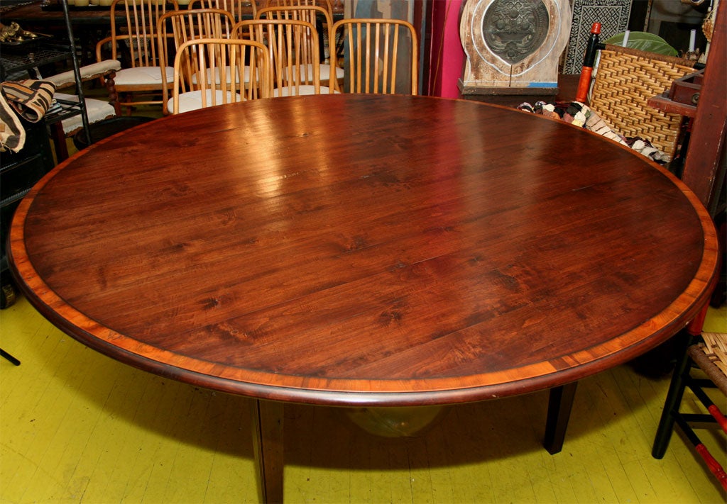 20th Century Round English Oak Dining Table with Elm Banding For Sale