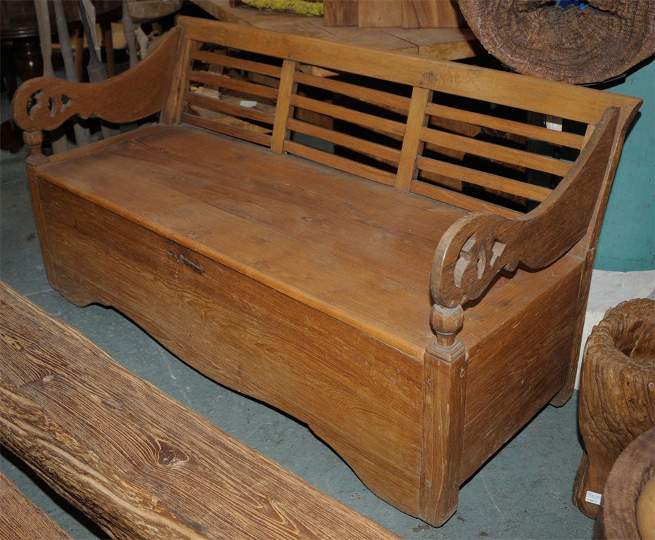 Teak Storage Bench on Wheels (Ref# JRM16)