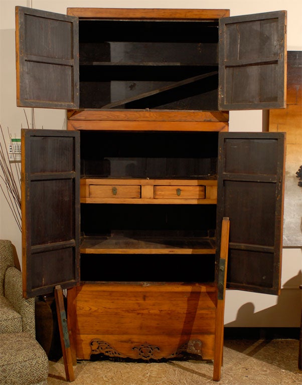 Chinese Compound Cabinet from Zhejiang Province For Sale 2
