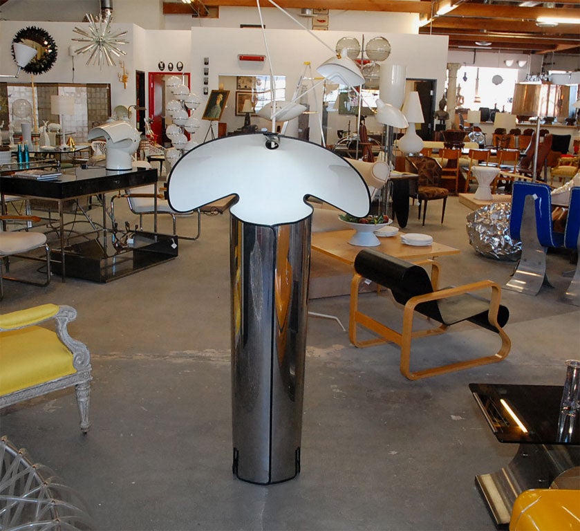 Mario Bellini Floor Lamp In Good Condition In Los Angeles, CA