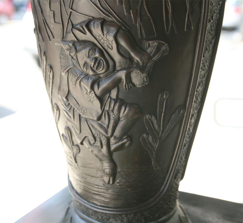 Large Japanese Tokyo Bronze Vase For Sale 1
