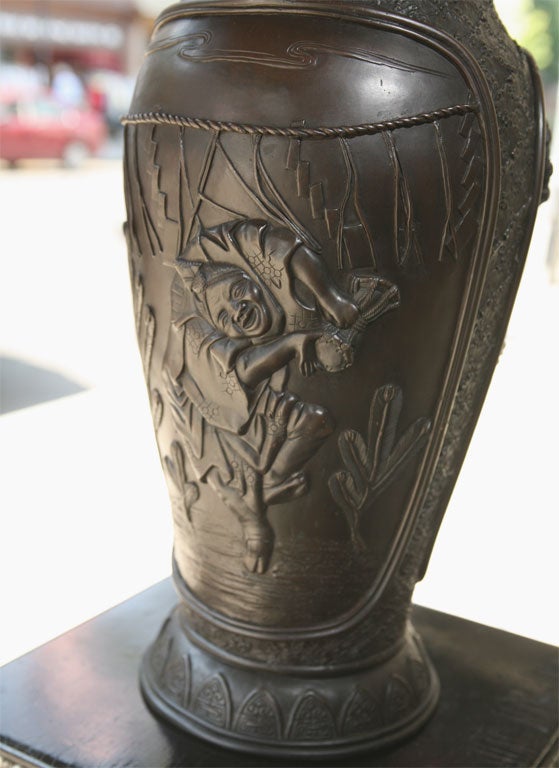 Large Japanese Tokyo Bronze Vase For Sale 2