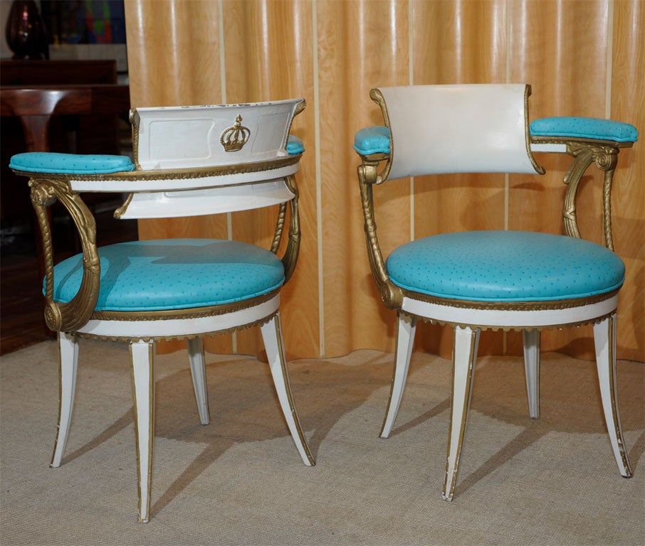 Dorothy Draper Armchairs from Fairmont Hotel 1