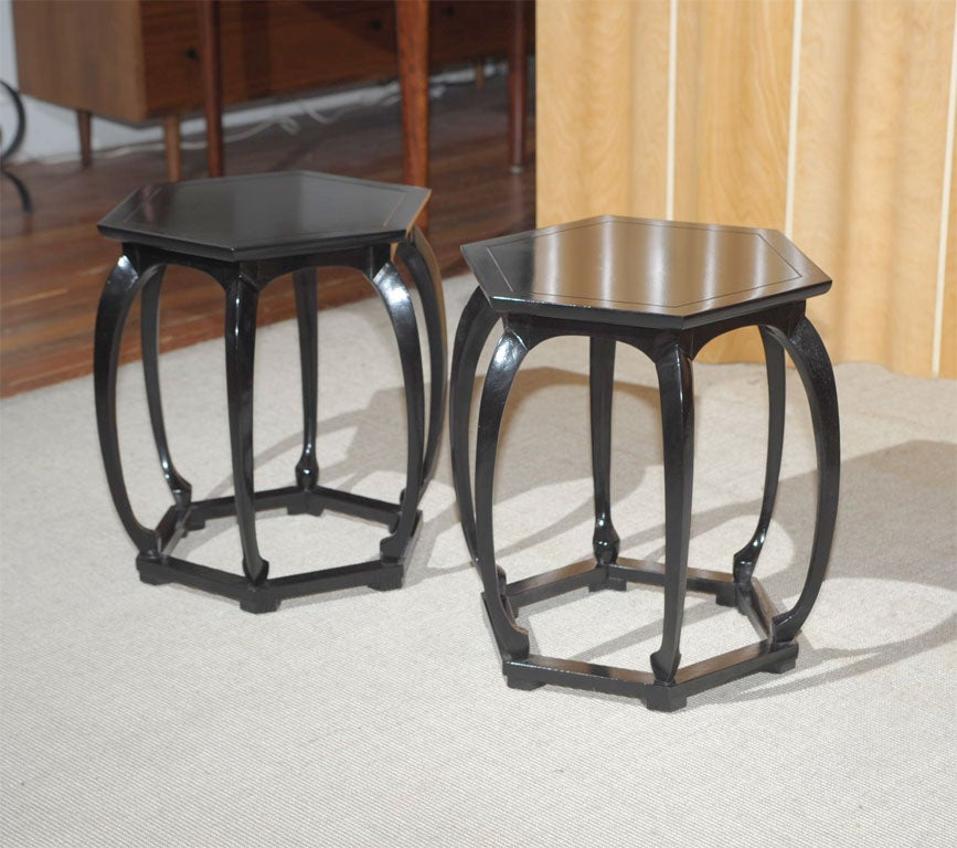 Pair of Baker Drum tables In Excellent Condition In San Francisco, CA