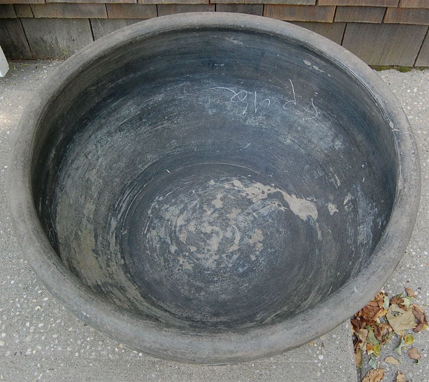Mid to Late 19hC. Q'ing Dynasty Shanxi Sculpted Planter  In Excellent Condition For Sale In East Hampton, NY
