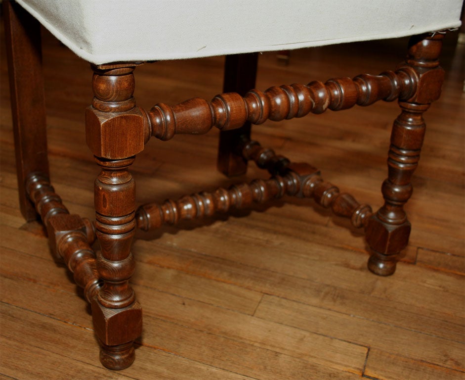 SET OF EIGHT FRENCH DINING CHAIRS In Excellent Condition In New York, NY