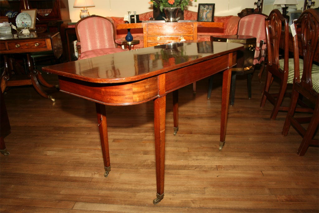 MAHOGANY DINING TABLE