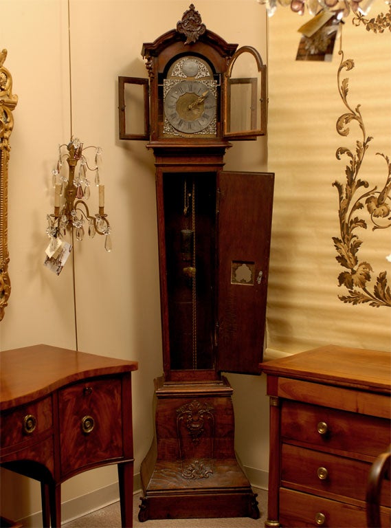 Tall case Dutch Clock in Oak, ca. 1760 In Good Condition In Atlanta, GA