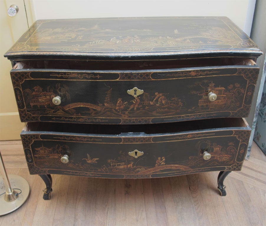 Italian A painted, gilded and lacquered wood chest-of-drawers