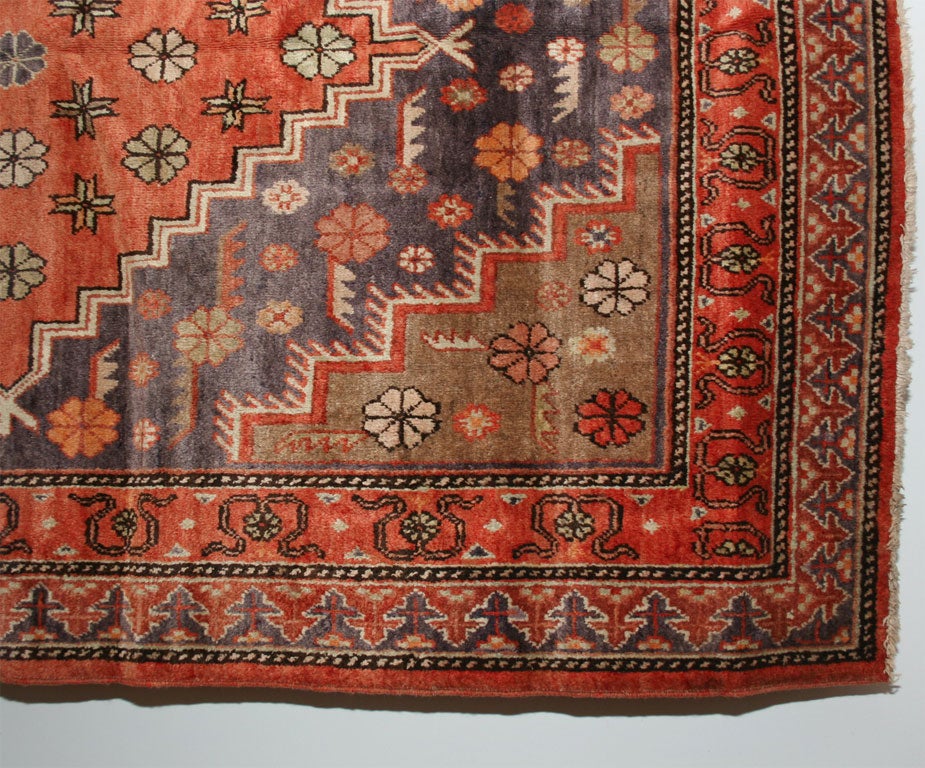 A Samarkand Rug In Excellent Condition For Sale In New York, NY