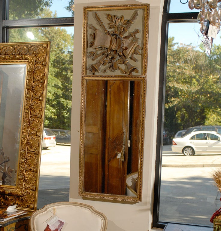 French Louis XVI 18th Century Trumeau Mirror from Provence with Musical Trophy In Good Condition In Atlanta, GA