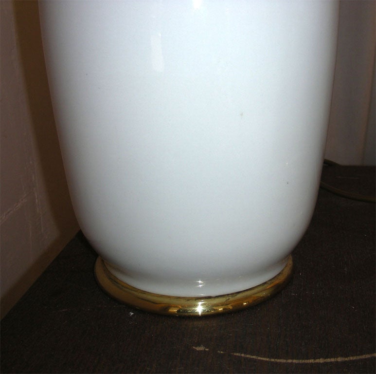 Two 1960s Lamps in White Porcelain For Sale 1