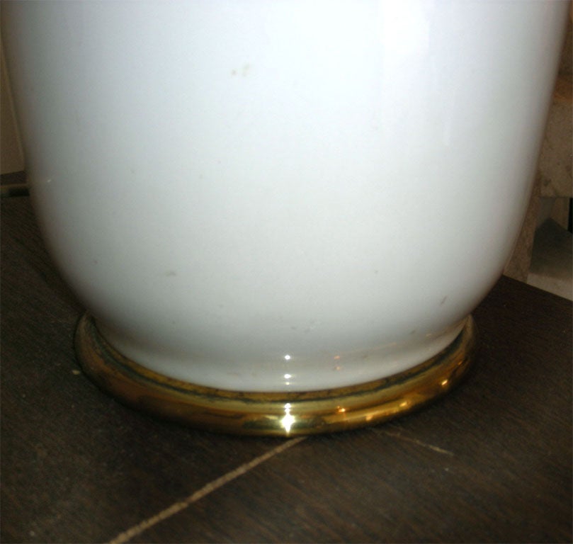 Two 1960s Lamps in White Porcelain For Sale 3