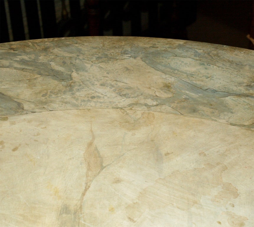 8234  Painted Center Table In Good Condition For Sale In New Orleans, LA